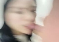 高gao颜值妹mei子饭馆吃饭桌子底下口口脱裤子后入厕所脱衣服诱惑非常诱人很是诱惑喜欢不要错过
