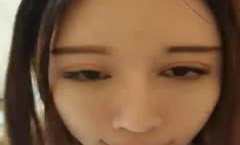 高gao颜值长发妹mei子情趣装黑丝自[zi]慰诱惑，给炮.友舔tian弄口交扣逼搞完再用道具震动，掰穴呻吟娇喘非常诱人