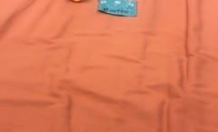 高gao颜值新人短发萌妹mei子自摸奶子诱惑秀 全裸掰开逼逼手指插入逼逼刮毛了 很是诱惑不要错过