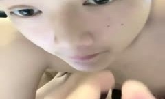 亲姐弟真实乱乱 可爱萝luo莉脸蛋木瓜奶姐姐 被弟弟后入啪pa啪 呻吟浪lang叫 胸前巨.乳摇晃碰撞 像鼓掌一样
