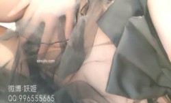 大阴.唇网红美少女嫩neng妹mei51黑料新片！【🔞完具妖姬】VIP收费版兔女郎淫语自述三根牙刷自[zi]慰潮喷淫水声清脆1080P原版附图20P 2V1