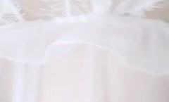 苗条身shen材鸭舌帽妹mei子漏逼裸舞诱惑 大姨妈还没走完只能掰开看看 很是诱惑喜欢不要错过