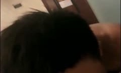 女神级长发气质美.女主播按照粉丝要求夜晚到路边勾引中年大叔露天啪pa啪,男的不敢在外面🔞操cao,美.女自己掏钱带他到酒jiu店干.国语!