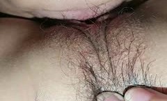 爱舔tian逼的男人全程口活伺候哺乳期小xiao少.妇，舔tian逼专业户把骚穴舔tian的淫水直流上下左右舔tian干净，吃奶子舔tian奶水好刺激