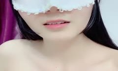 年轻嫩neng妹mei 身shen材高挑 小[xiao]穴粉嫩 自[zi]慰棒大力插[cha]穴自[zi]慰 很是诱人